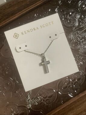 Kendra Scott Kids Silver Cross Necklace - Silver